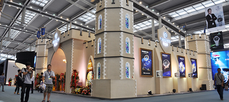 以“商務(wù)騎士”主題，閃耀參展第25屆中國(guó)（深圳）國(guó)際鐘表展。